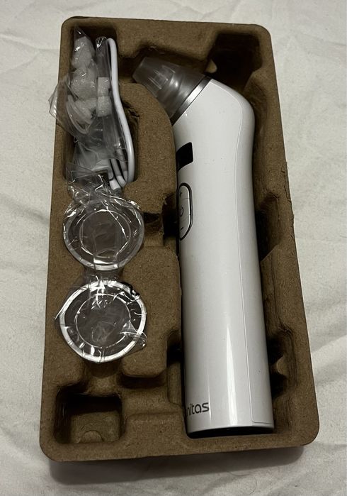 Уред за почистване на пори - Sanitas SFC35