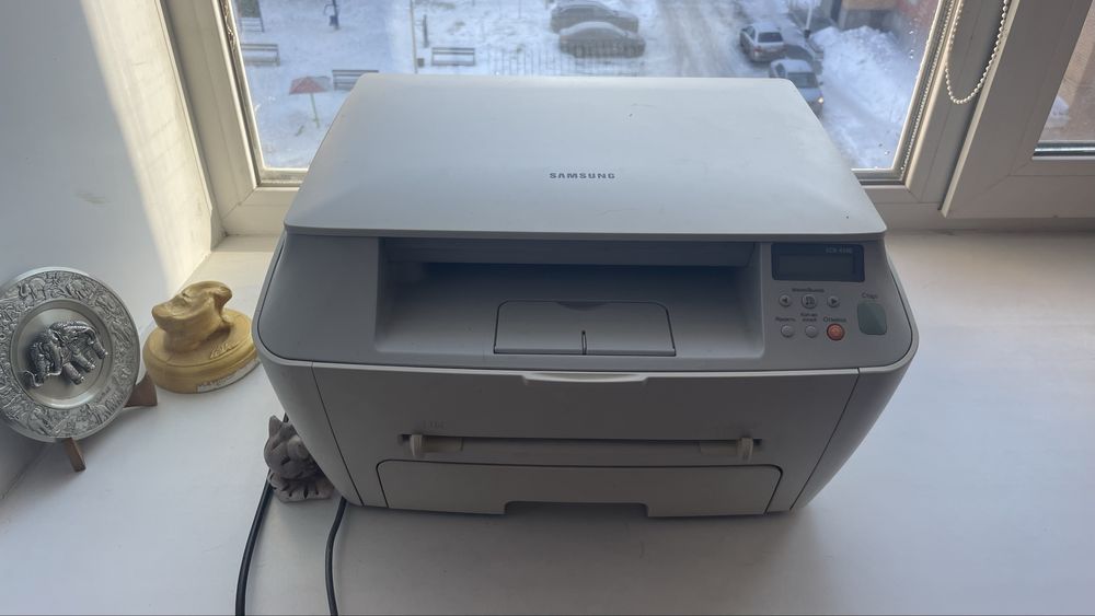 Продам ноутбук самсунг вместе с лазерным принтером