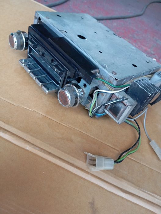 Ретро радио за автомобил Cadillac