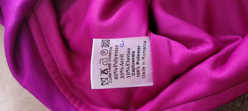 Vând rochie roz ca noua