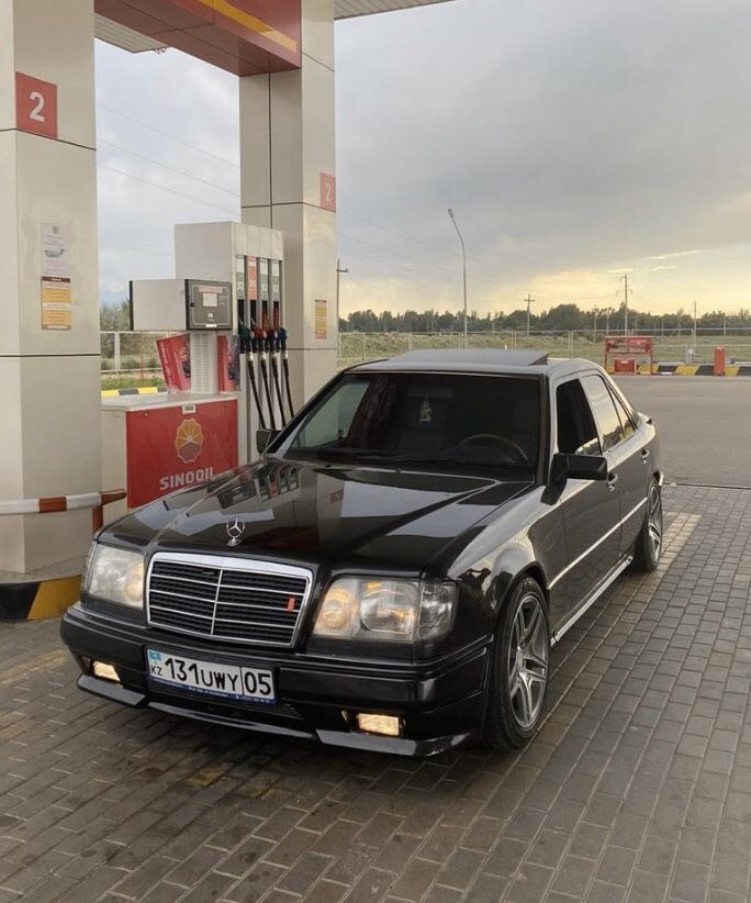 Mercedes w124 AMG бампер