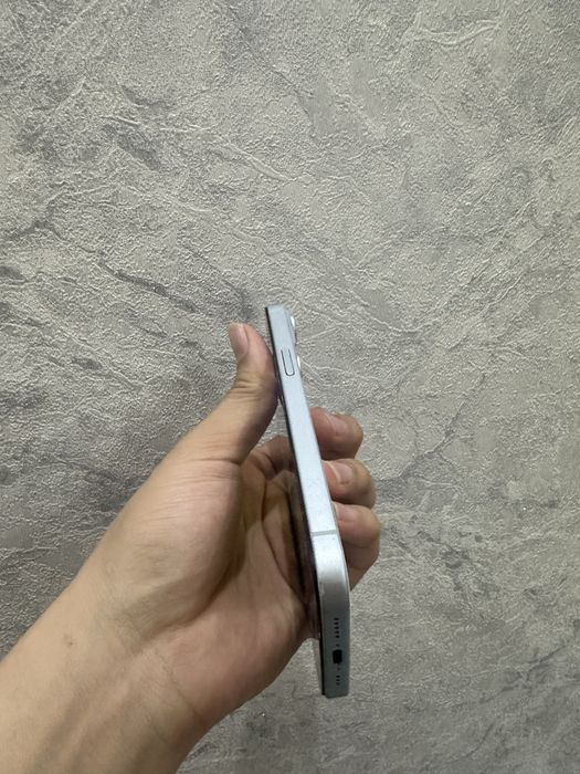 айфон 15 сатылады