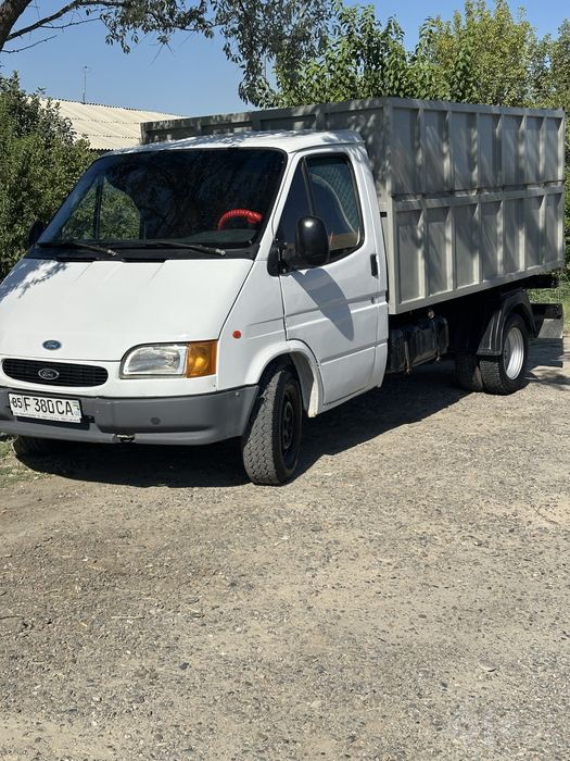 Ford tranzit sotiladi