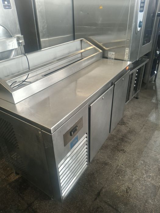 Хладилна маса с вграден салат бар, precision