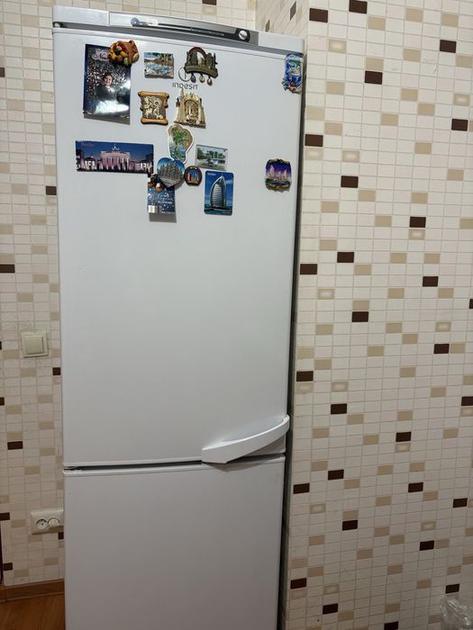 Холодильник в хорошем состояний