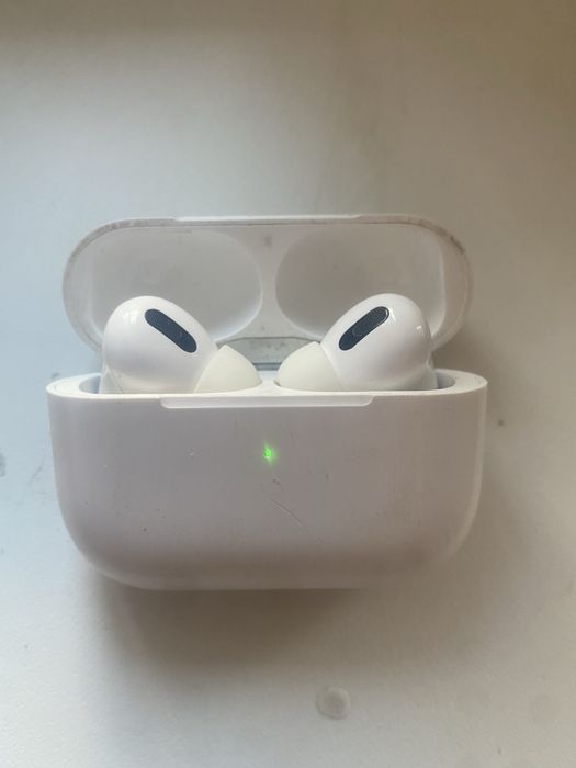 Airpods Pro продам за 20к