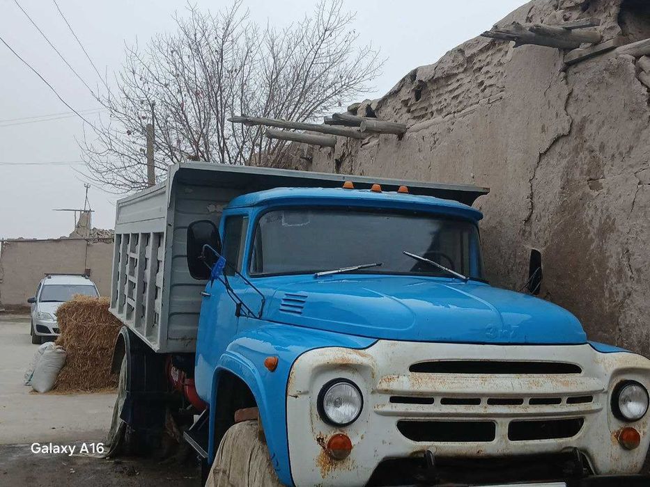 Zil Samasval (Зил самасвал)
