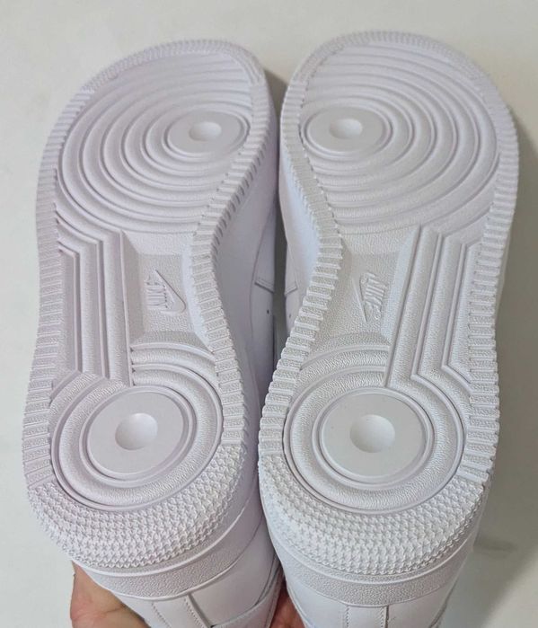 Nike Air Force 1 '07 Low мъжки бели маратонки от Сащ