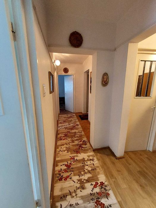 Proprietar-Inchiriez Ap. 3 cam. dec. Cireșica, et.1