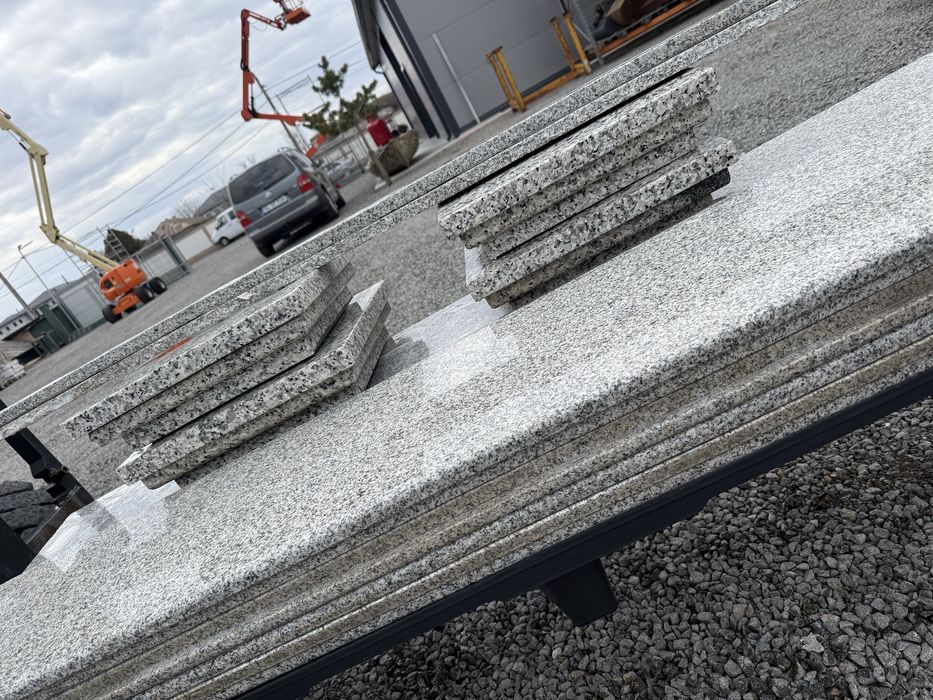 Capace gard granit (soclu + stâlpi) – exterior