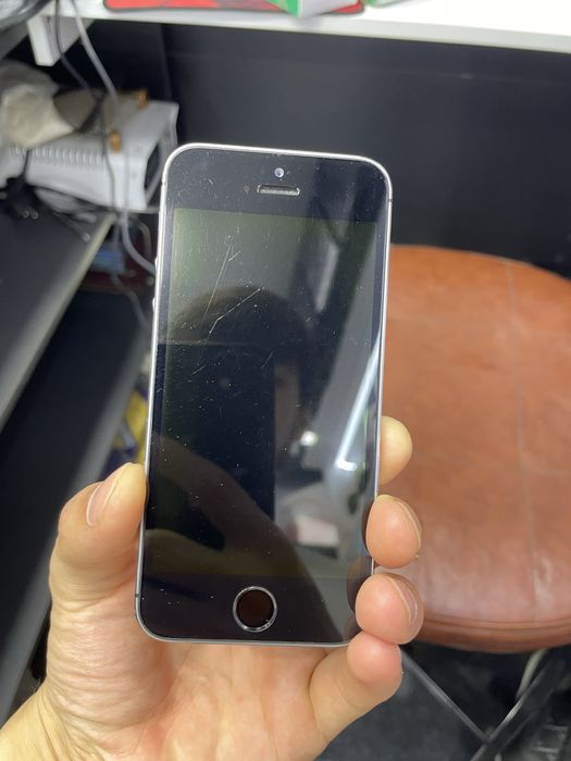Apple iPhone 5 s