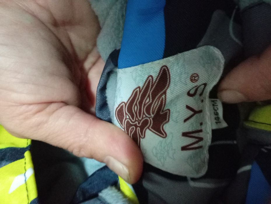 Продам костюм лыжник