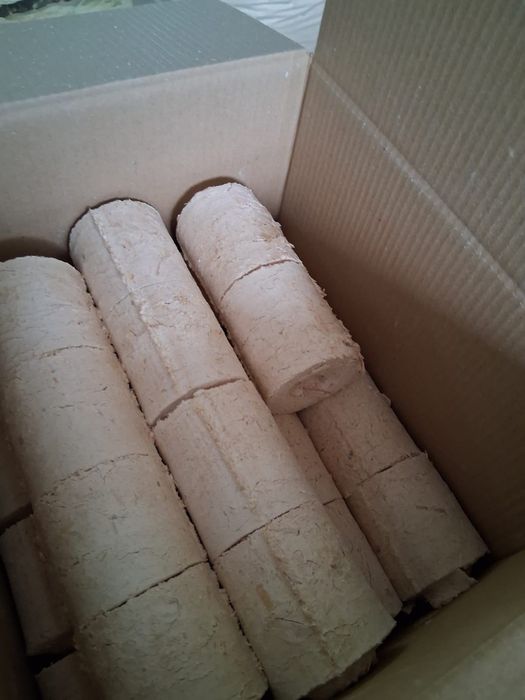 Brichetele  din mesteacăn, tei, frasin și stejar