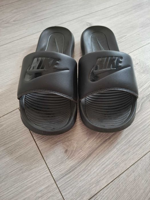 Slapi de barbati Nike