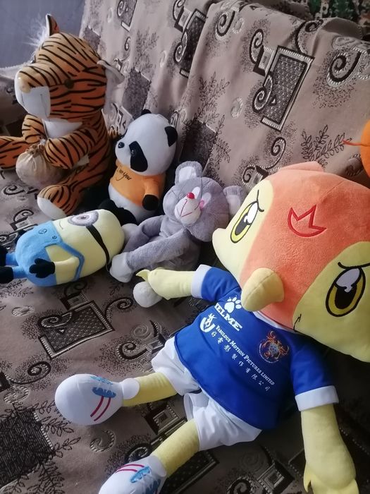 Продам совсем недорого мягкие игрушки