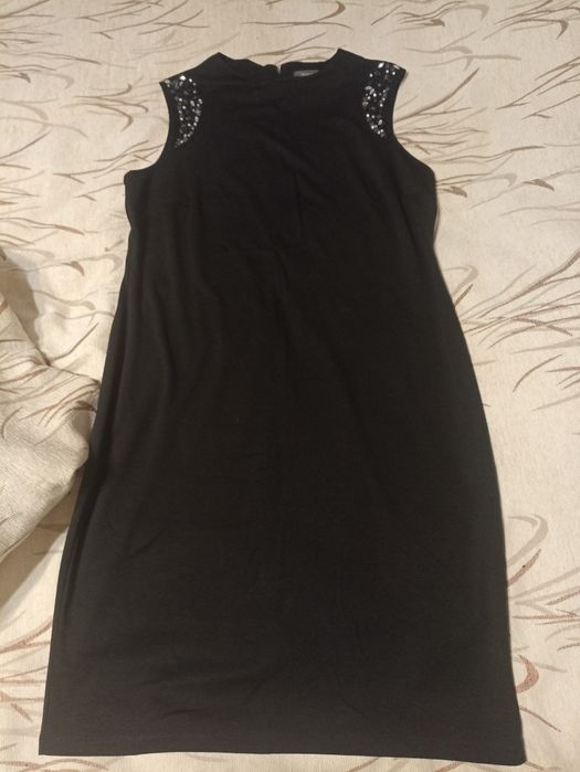 Красива елегантна рокля