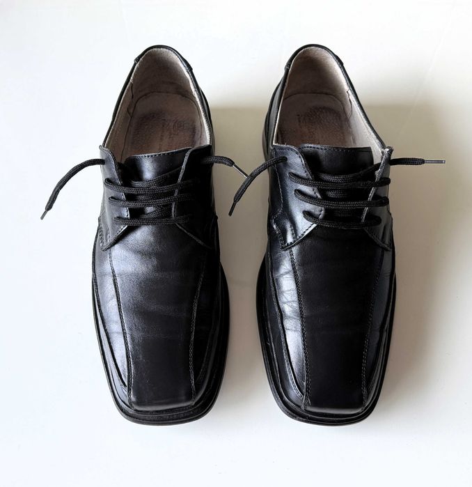 Pantofi din piele naturala nr. 41