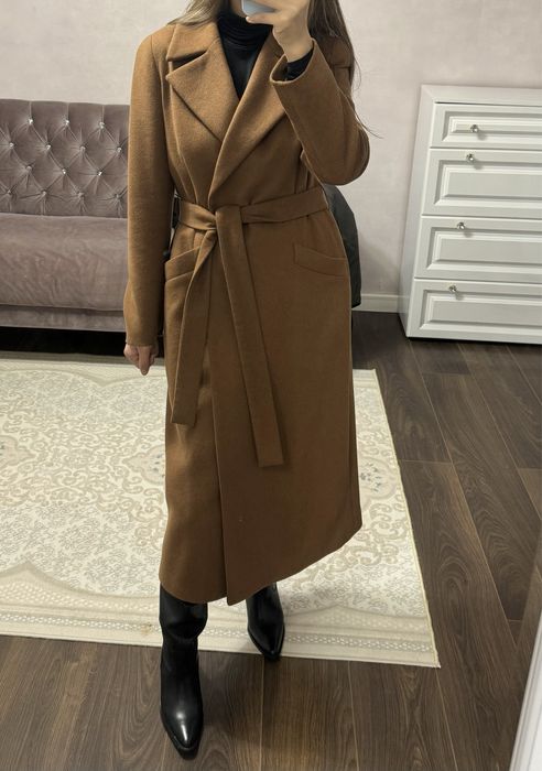 Шерстяное пальто.