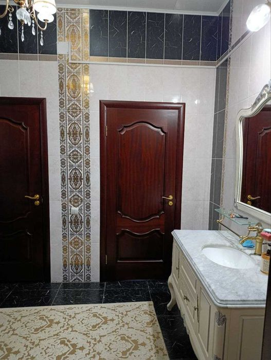 Продаётся красивый уютный дом с мебелью