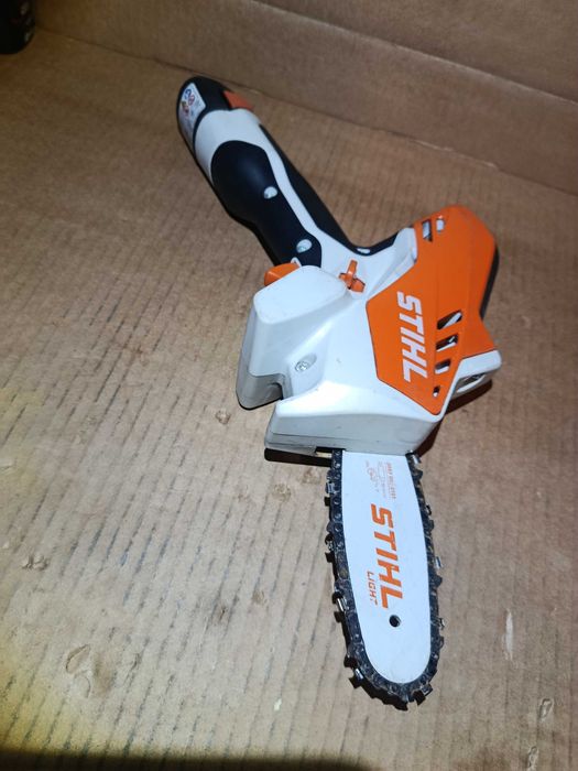 Mini Drujba fierastrau craci pomi STIHL GTA 26  la 10 cm cu acumulator