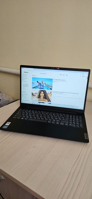 Ноутбук Lenovo (ssd 256гб)
