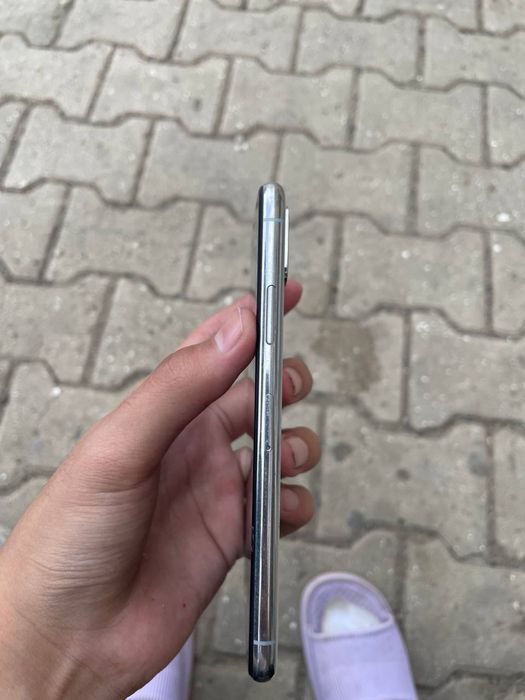 Продам Айфон хс 64гб акб 75%