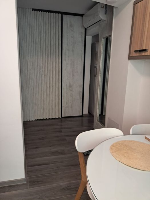 Apartamnet George Enescu 2camere Decomandat et1
