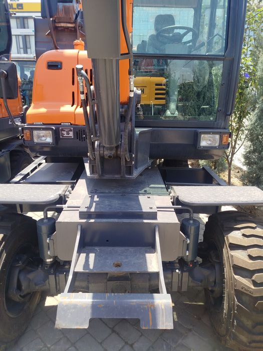 Экскаватор Doosan I Hanwoo | ekskavator. 6-7т .