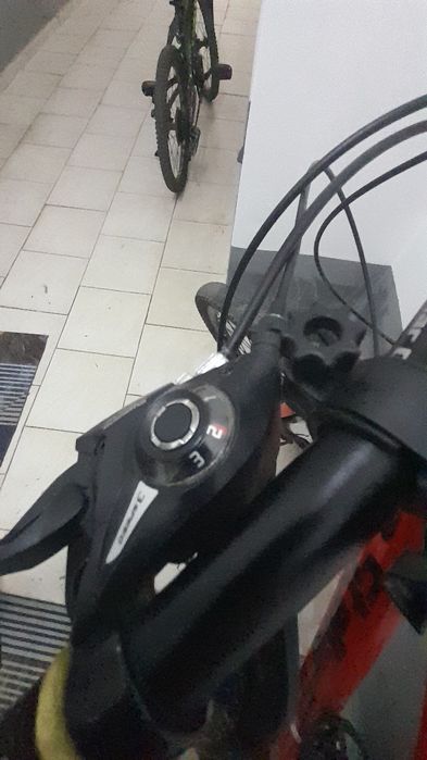 Продаю велосипед иделаьном состояние