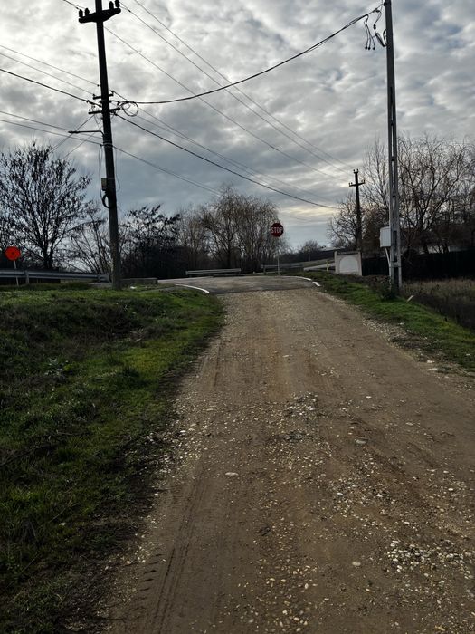 Teren intravilan 2.000 mp – Movila, Niculești, Dâmbovița