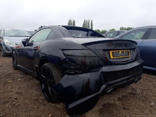 Dezmembrez Mercedes-Benz SLK-Class R172