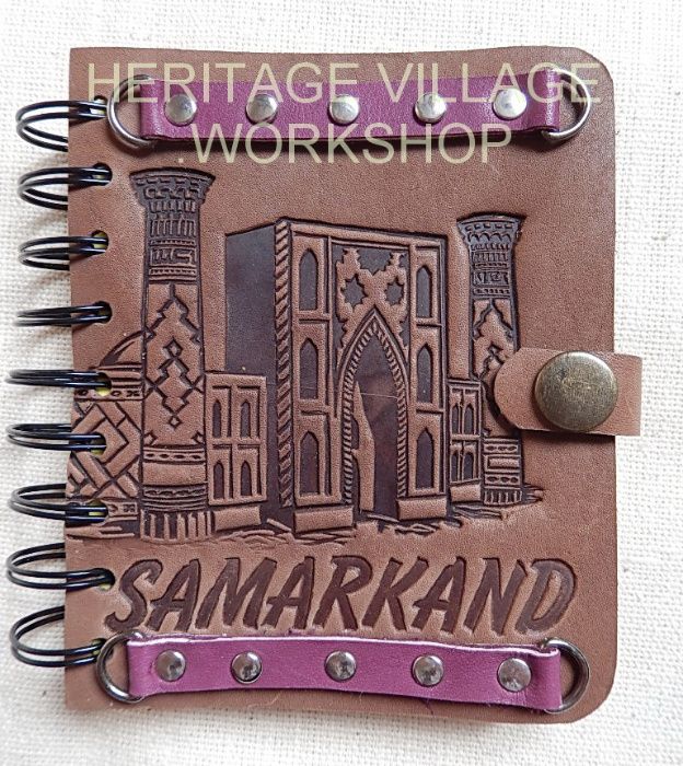 Кожаные блокноты ручной работы .