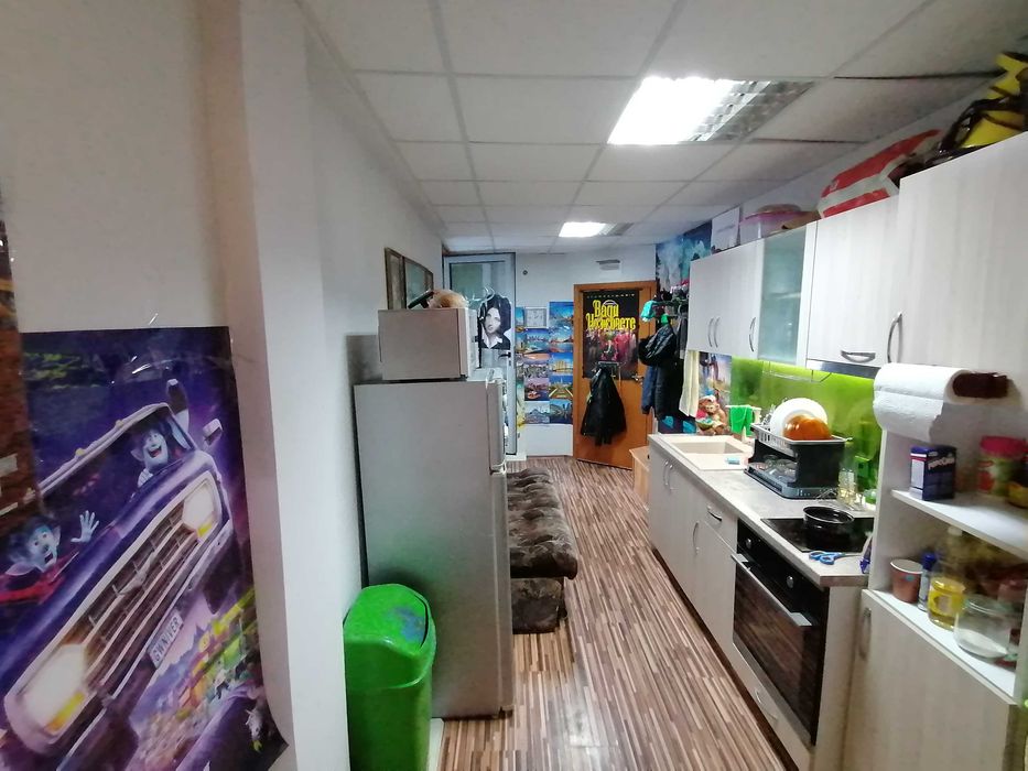 Двустаен апартамент/офис до Дръмс