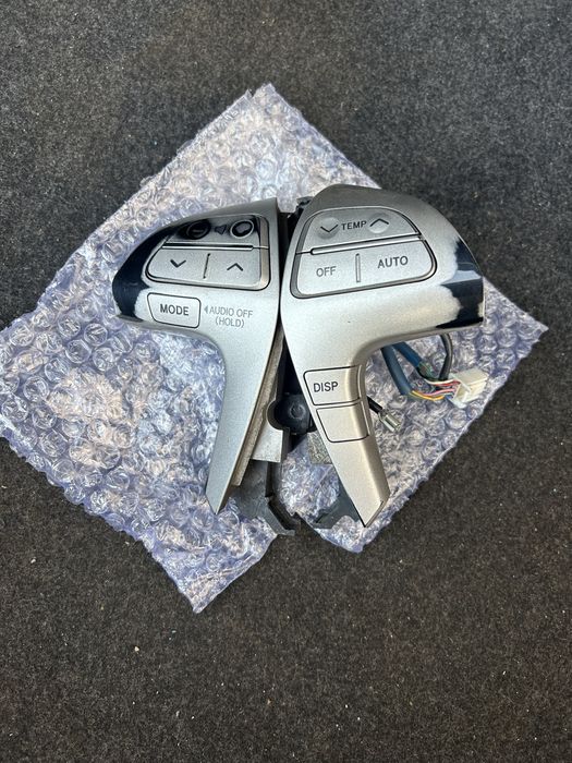 Кнопки руля от камри 40