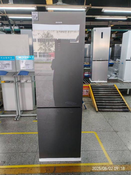 холодильник от бренда Айвы