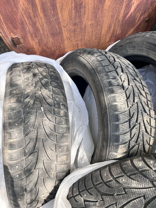 Продам зимний шины 225/60/18