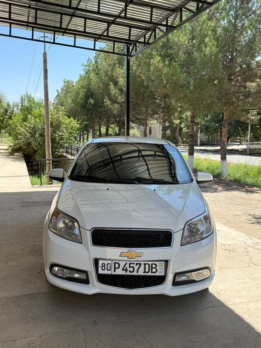 Nexia 3 sotiladi