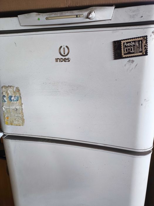 Продам срочно холодильник