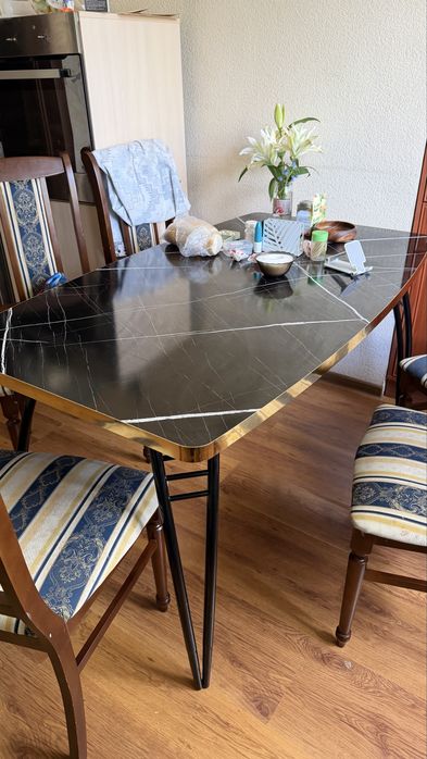 Стол обеденный 80*140