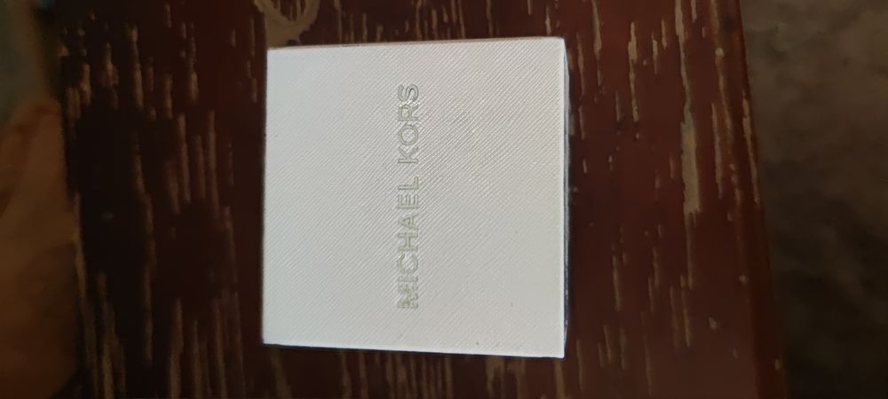 Наручные часы Michael kors