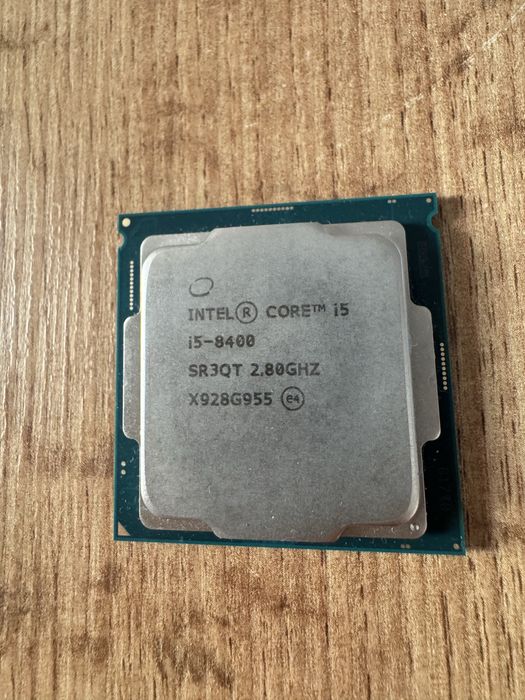 Procesor I5-8400