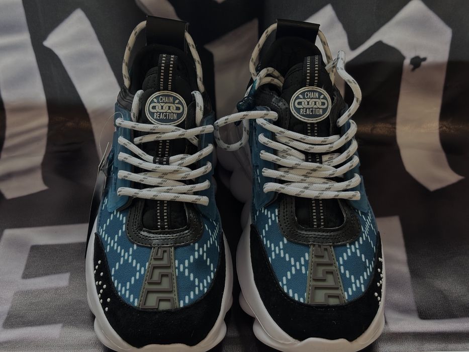 Adidasi Versace Chain Reaction colectie albastra