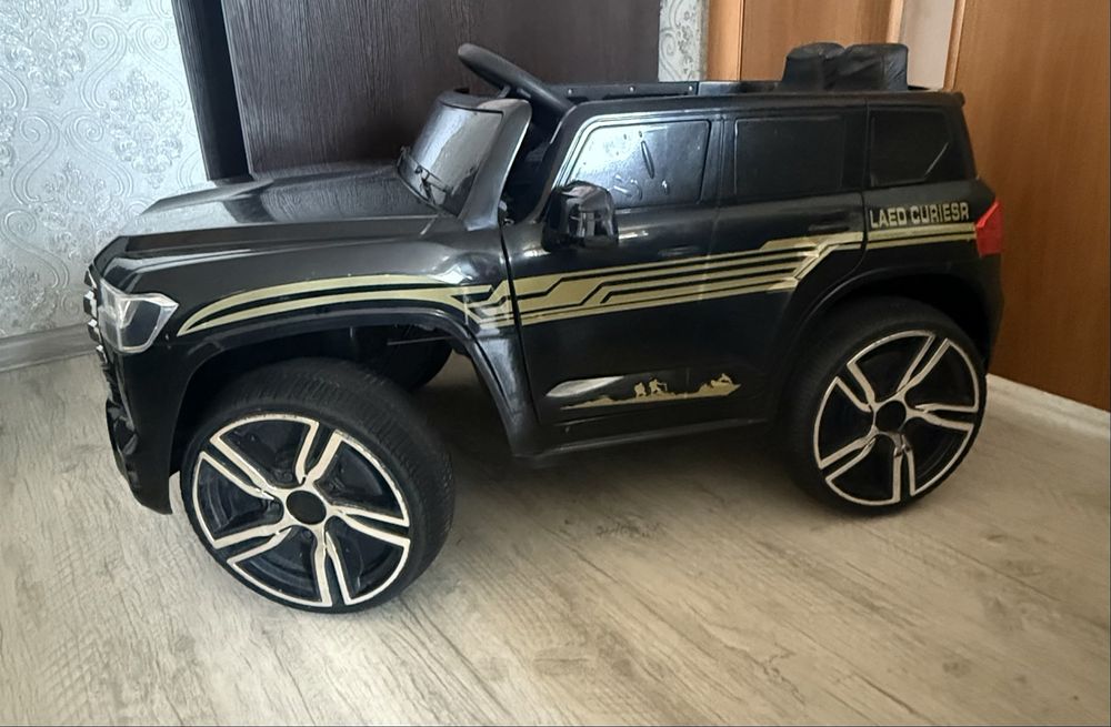 Продам  электромобиль