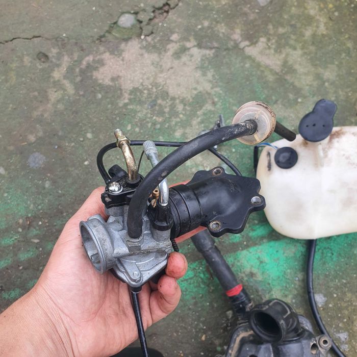 Instalație Întreagă ATV Pt 2 T-Senzor la ambele Rezervoare-Carburator