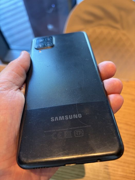 Samsung A12 128gb четкий