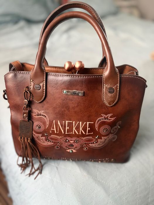 Чанти за арт дами!