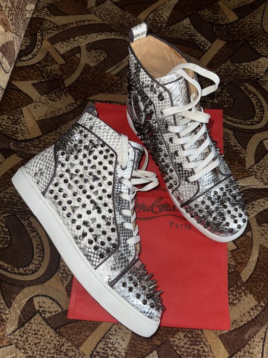 Christian Louboutin – adidași originali cu ținte