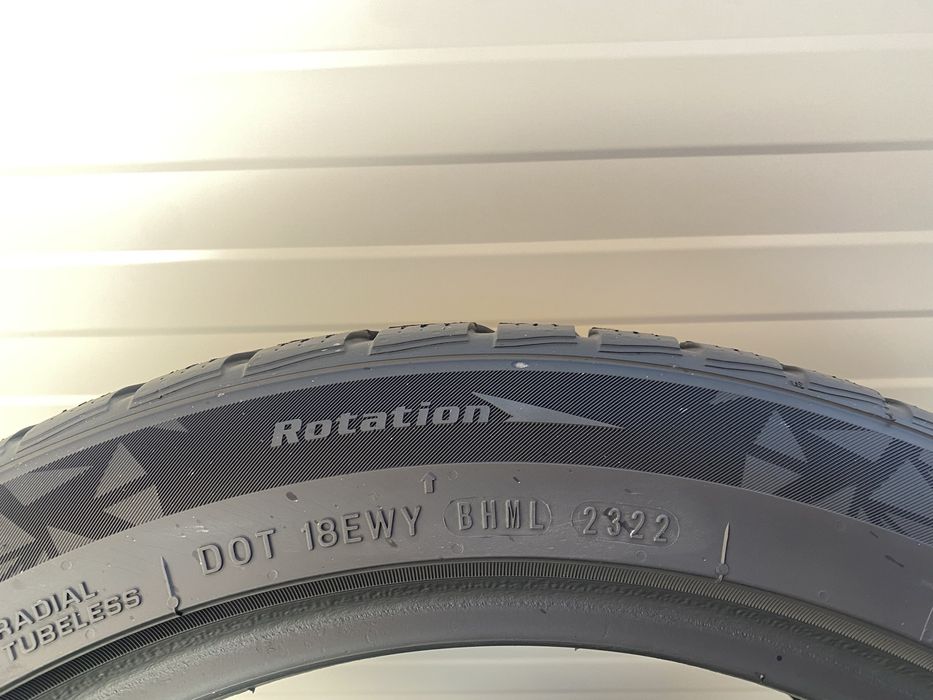 2бр зимни гуми 275/40/19/Nexen Winguard Sport2/dot2322г/5.7мм