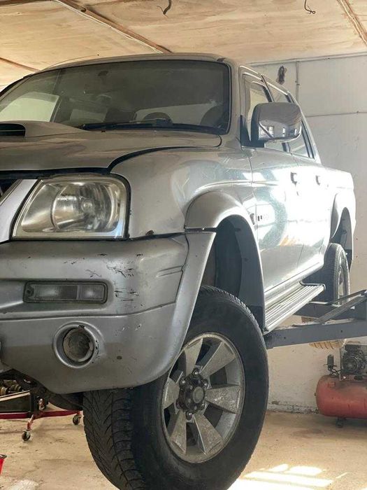 Dezmembrez Mitsubishi L200 2.5 Diesel 1997-2006