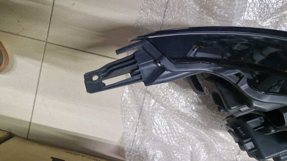 far Qashqai J12 2021-2024 stanga